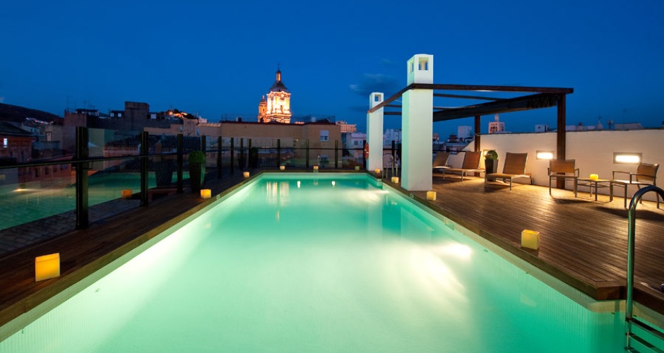 Hotel-Vincci-Posada-del-Patio-Pool