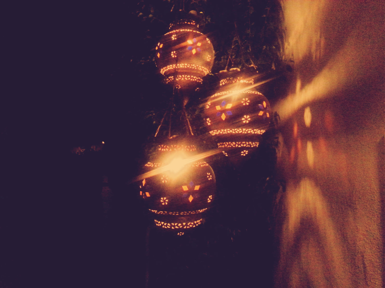 A lighting fixture at Colony Palms Hotel