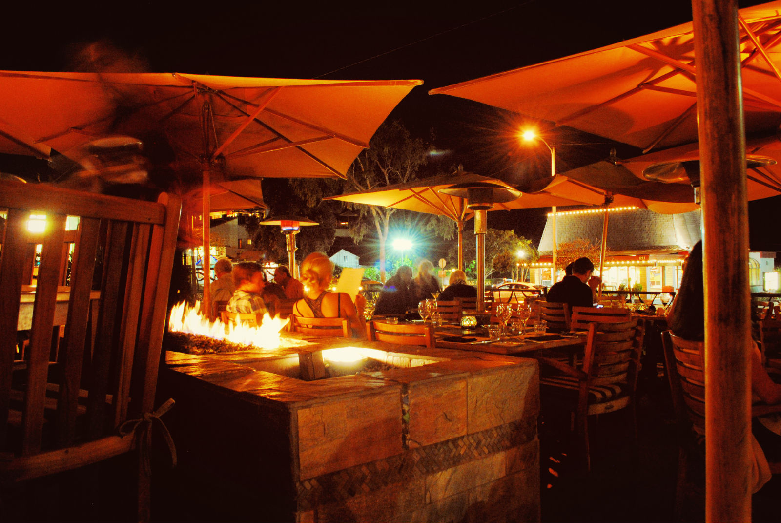 The Scene at the Sapphire Lounge