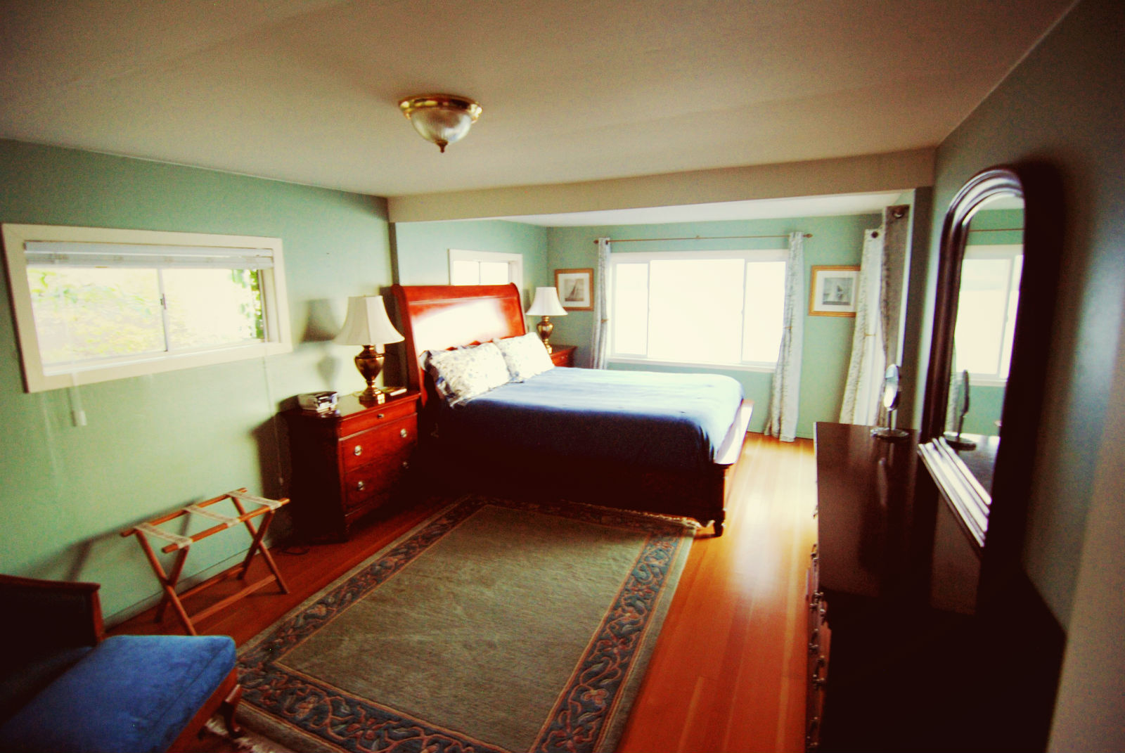 Bedroom, Rosewood Suite, Jenner Inn