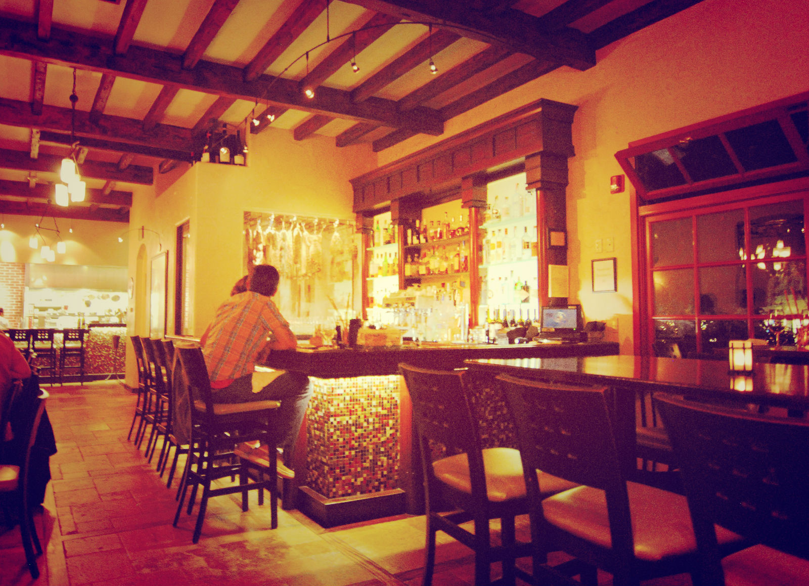 Inside Cantinetta Luca