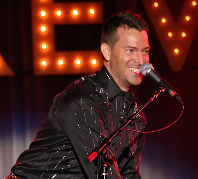 Levi Kreis performing at REVUE